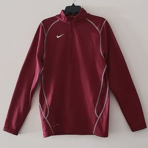 Nike therma-fit shirt top